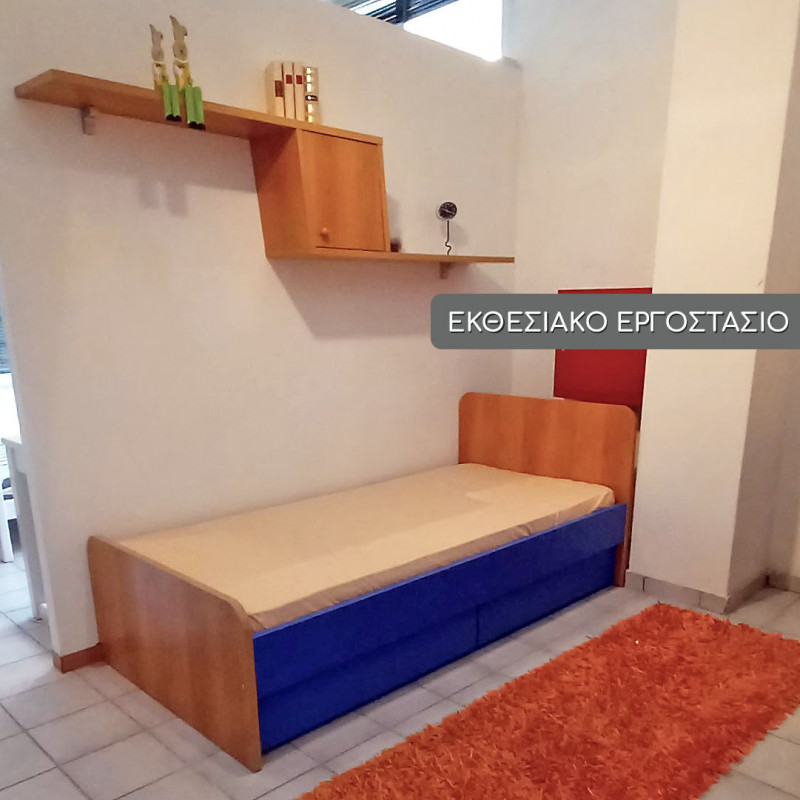 ΠΡΟΣΦΟΡΑ-ΚΡΕΒΑΤΙ ΜΕ ΜΠΛΕ ΛΕΠΤΟΜΕΡΕΙΕΣ - ΣΥΡΤΑΡΙΑ ΚΑΙ ΕΤΑΖΕΡΑ